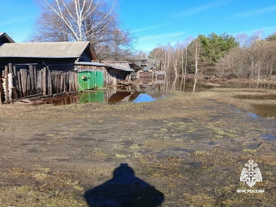 Паводок отступает: в Нижегородской области вода ушла с моста и двух участков