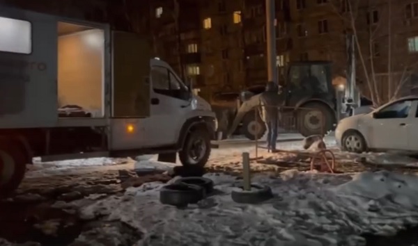 Появилось видео прорыва трубы с кипятком на улице Пушкина в Нижнем Новгороде