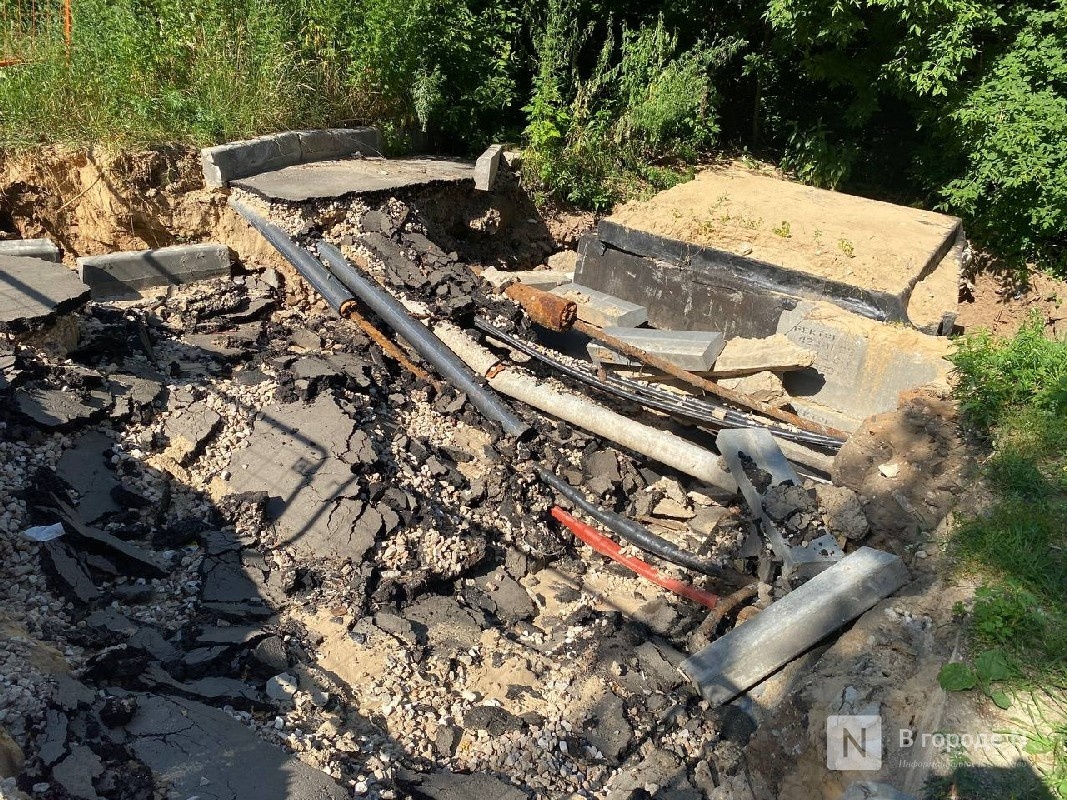 Провал на Белинке в Нижнем Новгороде обследован: власти ищут решение