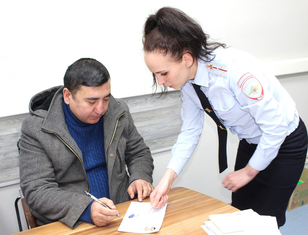 Миграционные отделы МВД Нижегородской области изменят график в праздничные дни