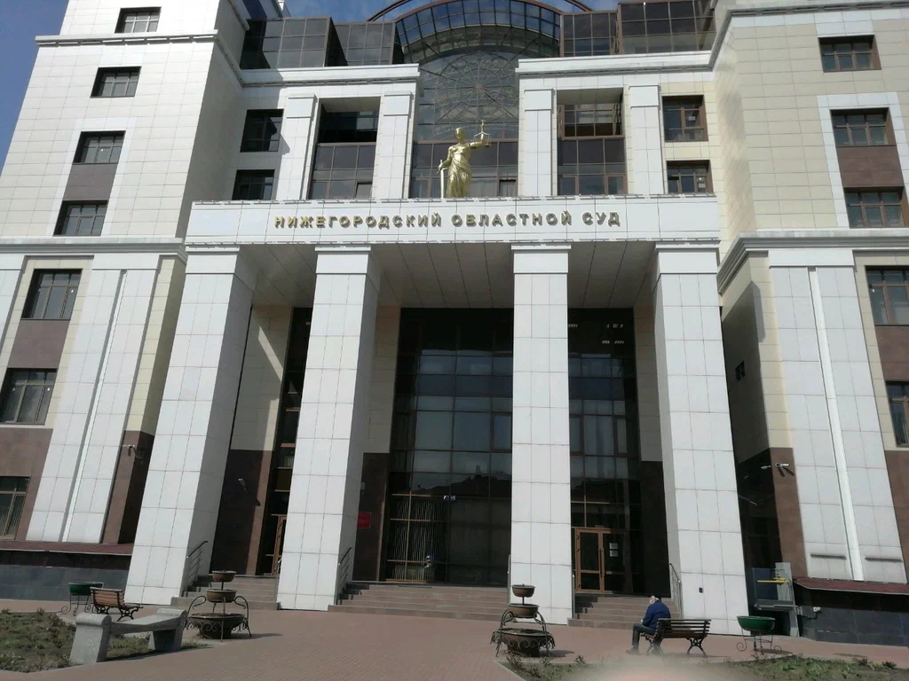 Экс-главу ДИРОН судят за хищение при сносе дома на Грузинской