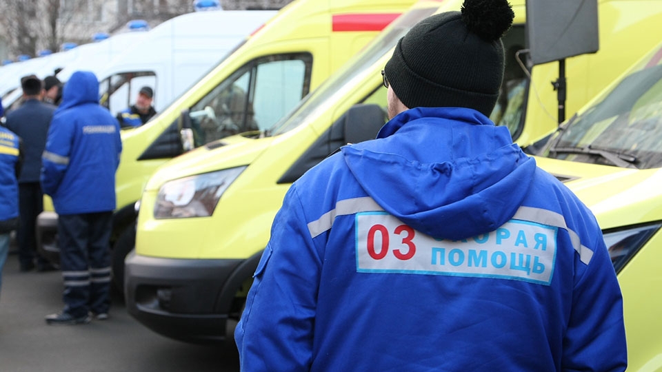 Нижегородская скорая ответила на претензии по поводу бахил