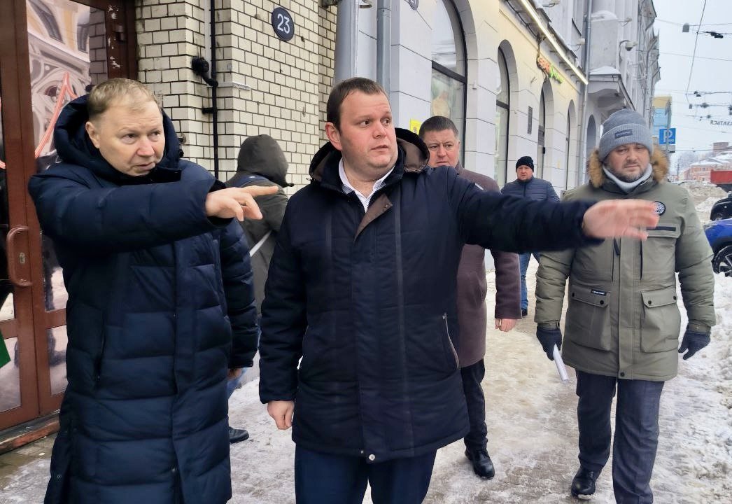 Почти 600 административных дел завели из-за неубранного снега во дворах