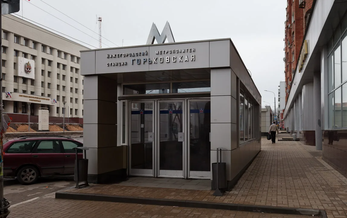 На станции метро «Горьковская» в Нижнем Новгороде произошла задержка поездов