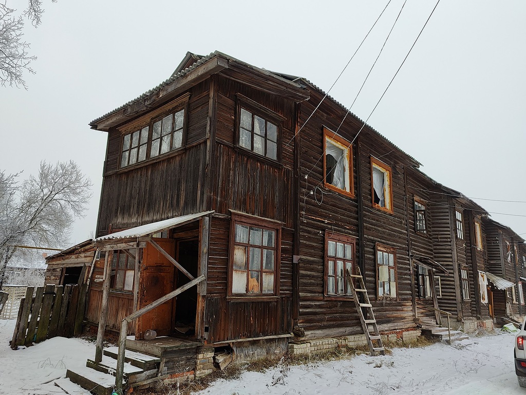В Нижегородской области в 2025 году снесли 94 расселённых аварийных дома