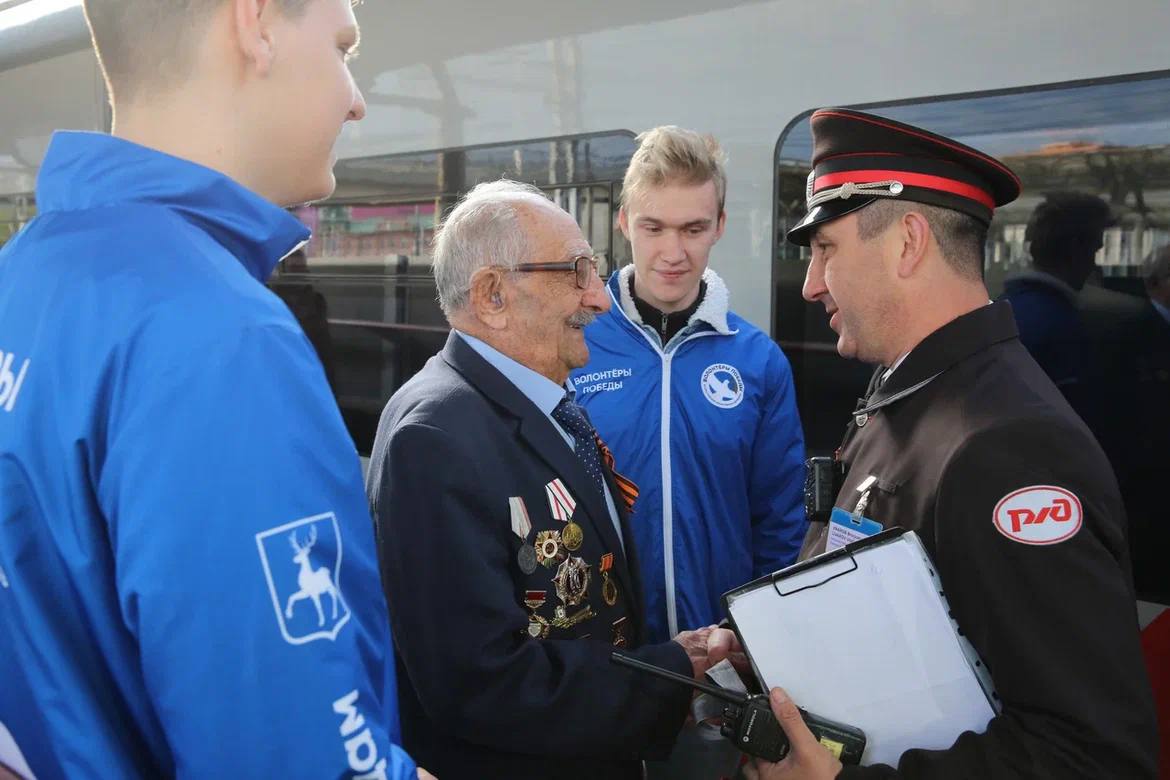 Два нижегородских ветерана отправились на парад Победы в Москву
