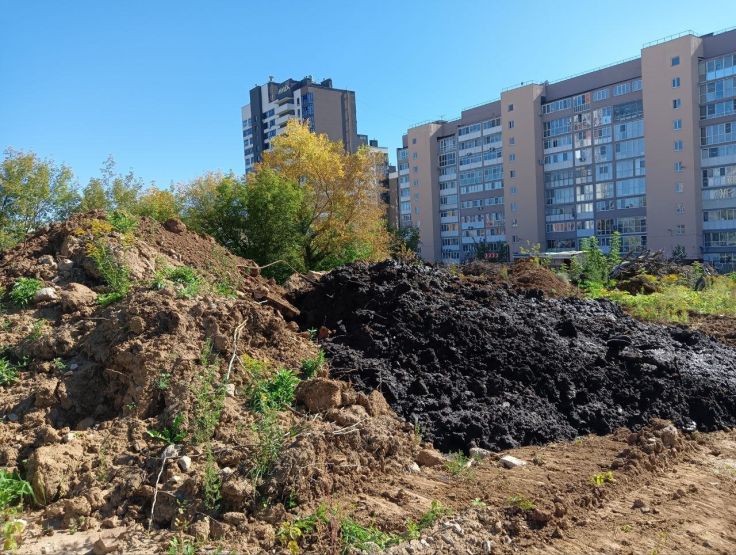 Власти прокомментировали разлив мазута у ТРЦ «Фантастика» в Нижнем Новгороде