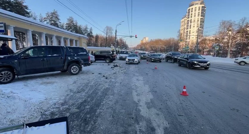 В Нижнем Новгороде два человека пострадали в ДТП на проспекте Гагарина