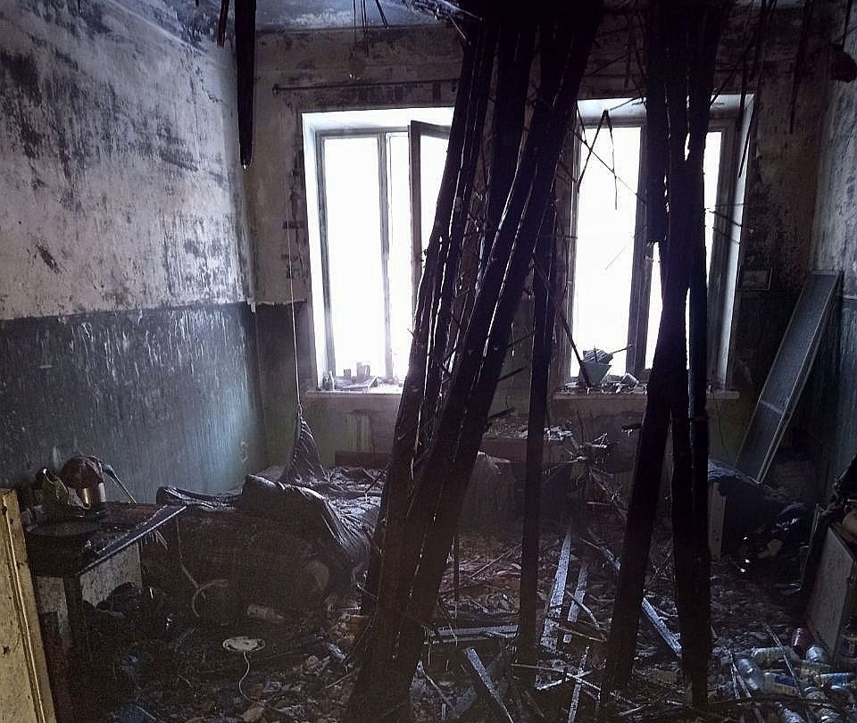 В Борском округе на ночном пожаре погиб мужчина, ещё трое пострадали