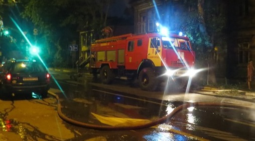 Экстренные службы и представители местной власти прибыли на место ЧП в Перевозе