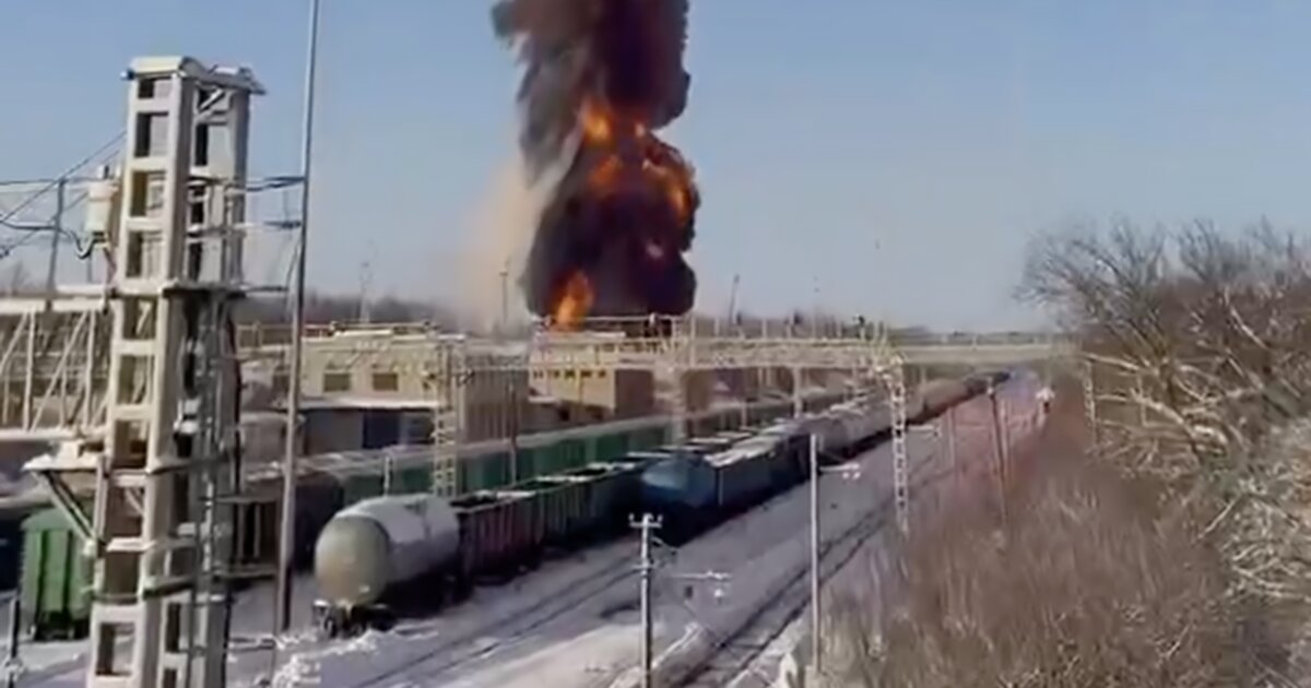 Поезд в Нижний Новгород задержали из-за схода вагонов в Тамбовской области