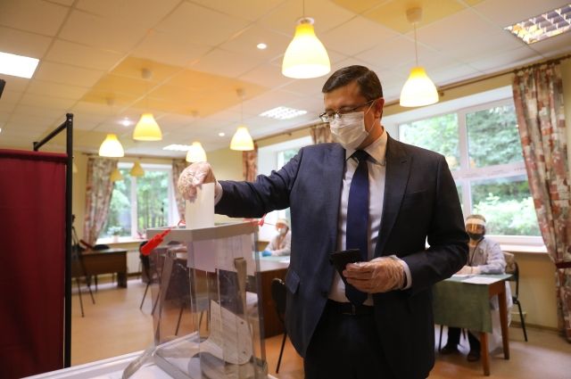 Губернатор Глеб Никитин проголосовал на выборах в Нижнем Новгороде