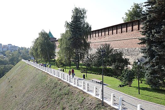 В Нижнем Новгороде завершат укрепление склона Кремлёвского бульвара в августе