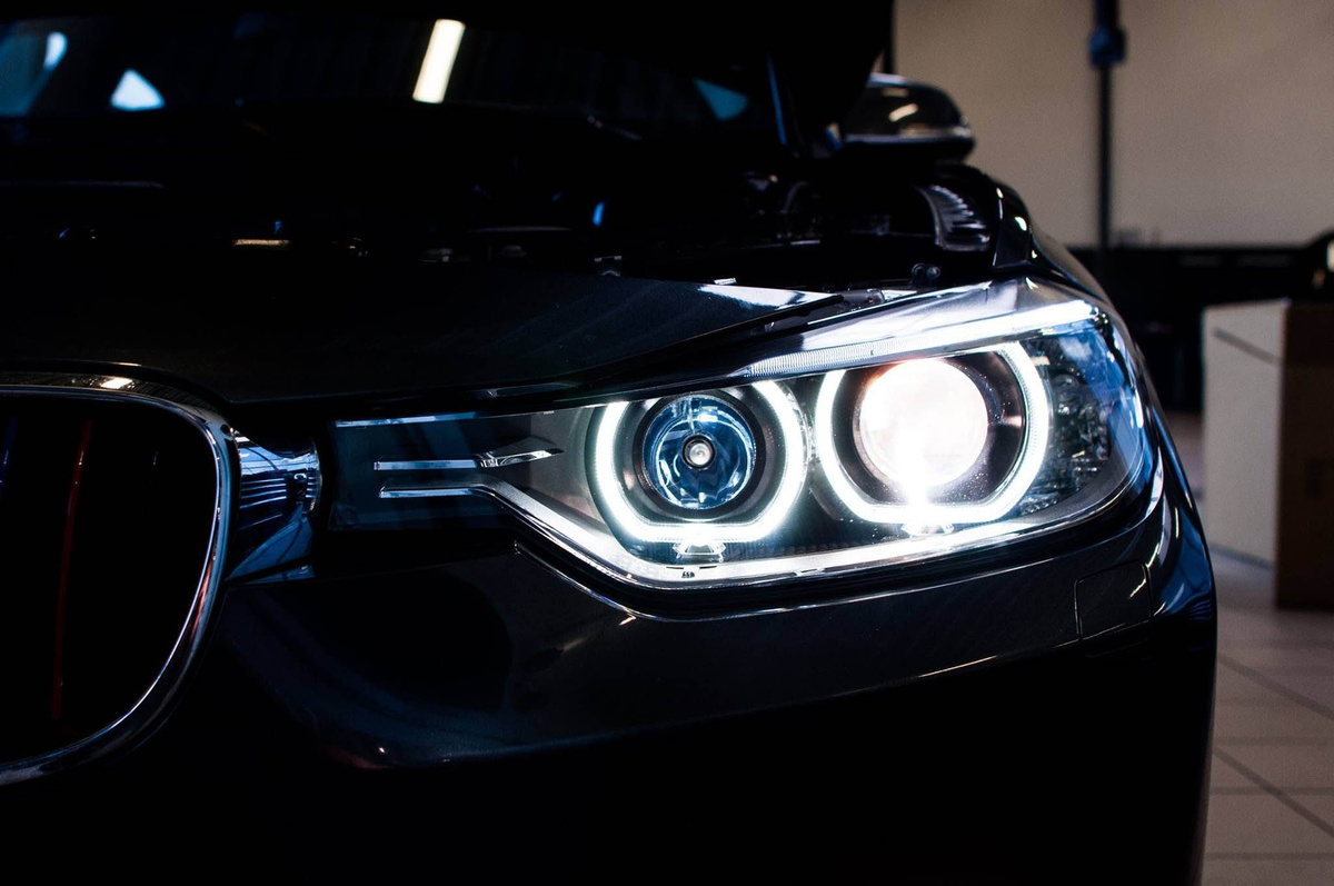 С экс-главы ГИБДД в Лыскове требуют взыскать 2,5 млн за BMW X6