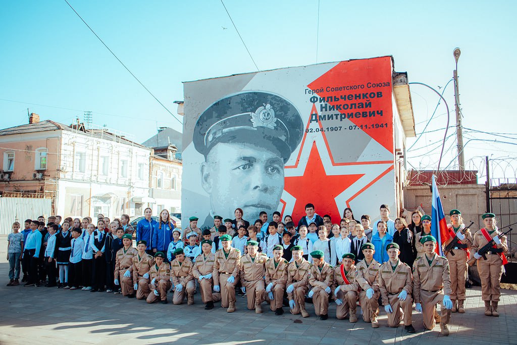 В Нижнем Новгороде открыли граффити в честь героя Николая Фильченкова
