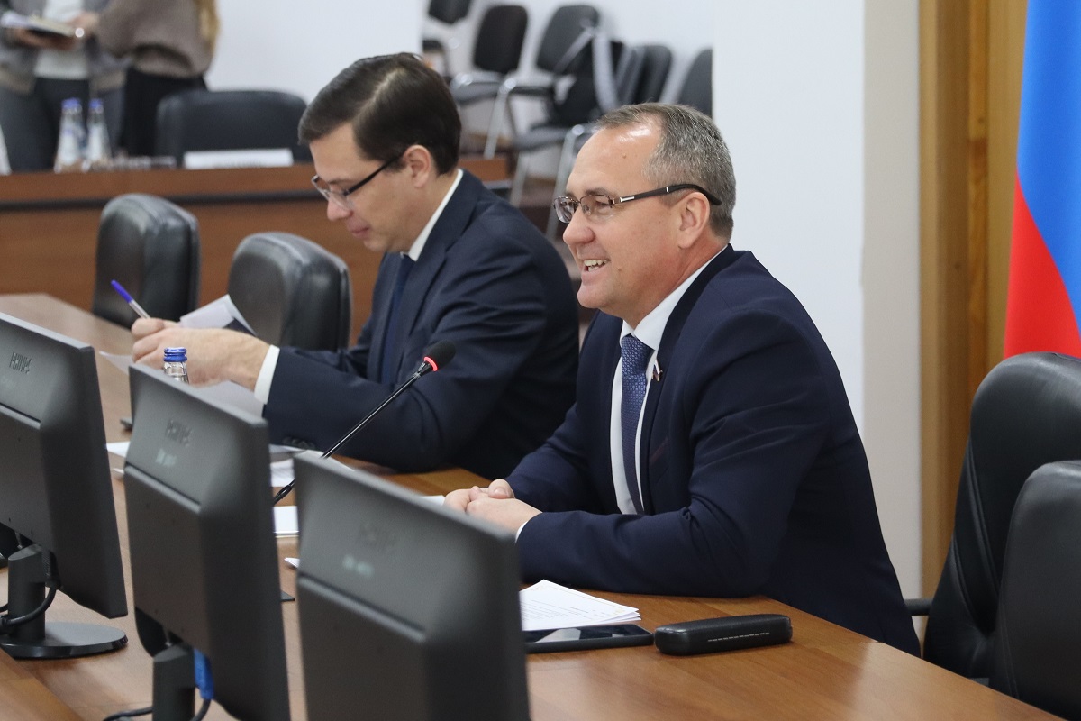 Евгений Чинцов встретился с руководителями представительных органов 11 городов