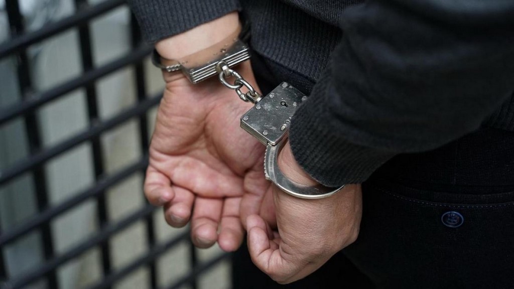 В Выксе задержали 18-летнего юношу по подозрению в убийстве матери
