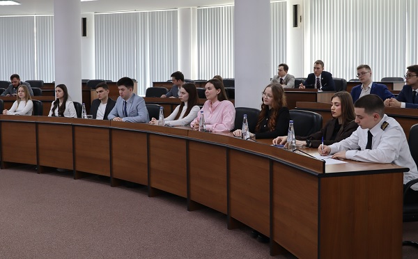 Молодежная палата VII созыва при нижегородской Думе провела первое заседание