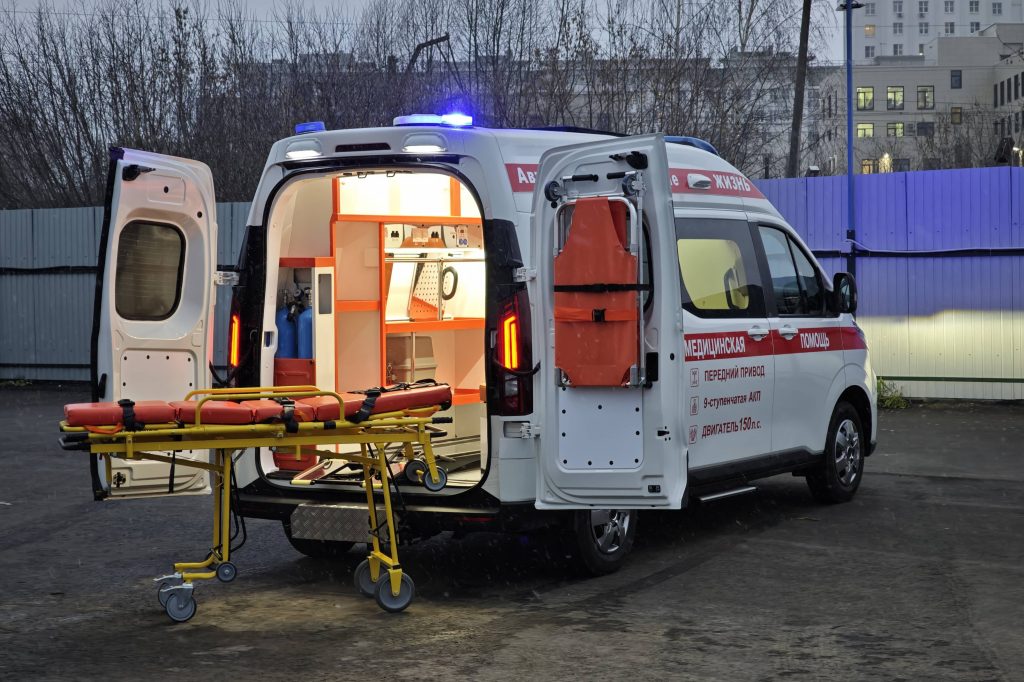 В Нижнем Новгороде представили новые автомобили скорой помощи Kapitan-C