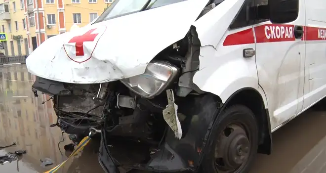 В Балахнинском округе за сутки произошло два ДТП с машинами скорой помощи