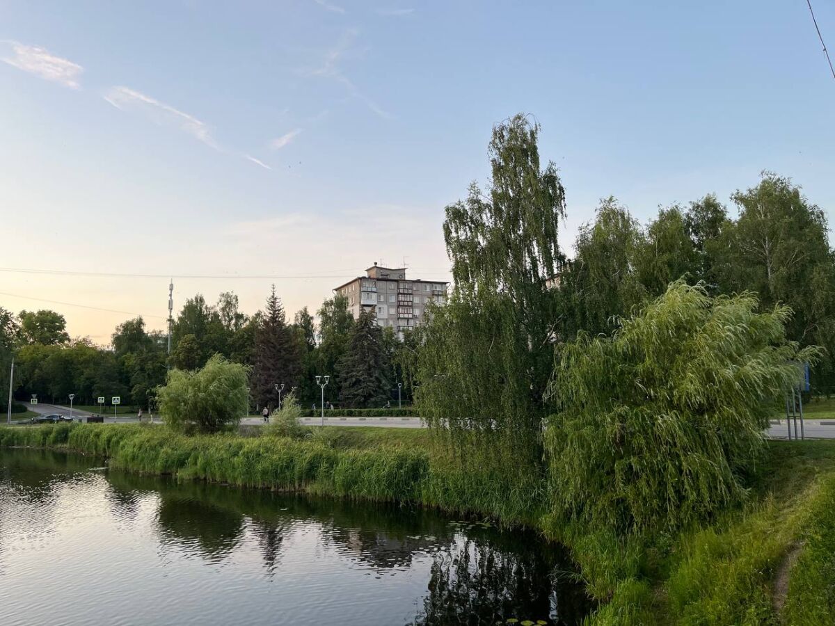 Психолог связала популярность ЖК у озер с влиянием природы на человека