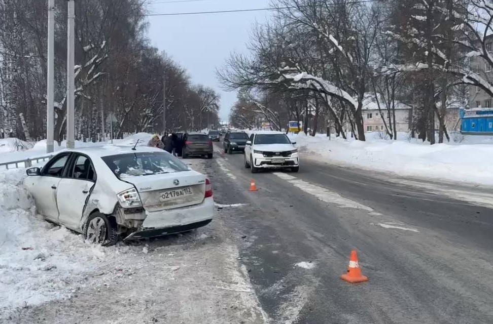 Двое взрослых и ребенок пострадали в ДТП под Нижним Новгородом 8 февраля
