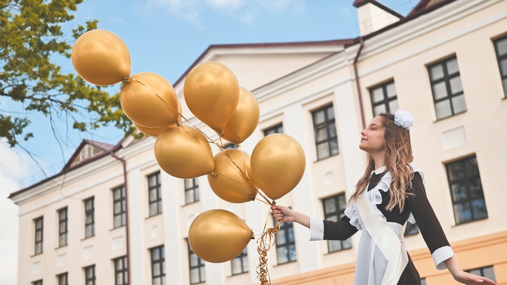 Школьный финал: более 21 тысячи нижегородских учеников отмечают последние звонки