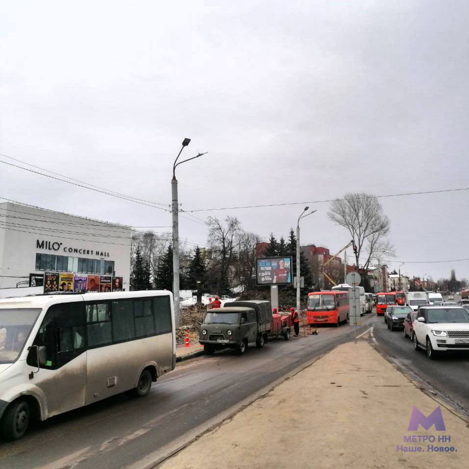 На улице Родионова из-за метро изменят схему движения транспорта