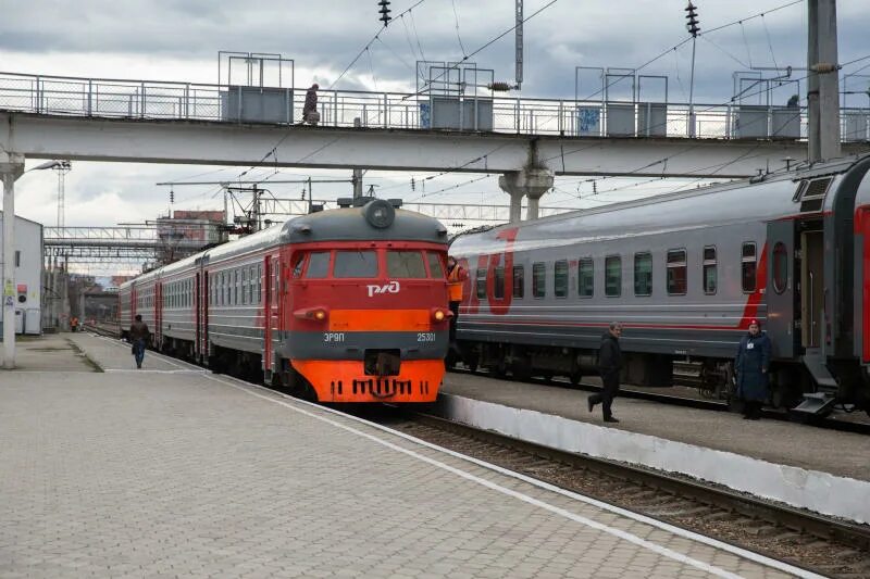В Нижегородской области отменили две утренние электрички до Балахны