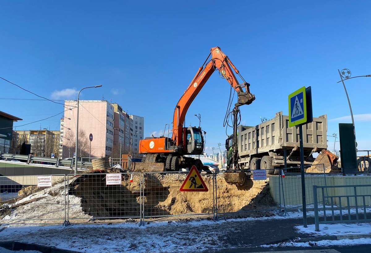 Режим повышенной готовности введён у провала грунта на Керченской 