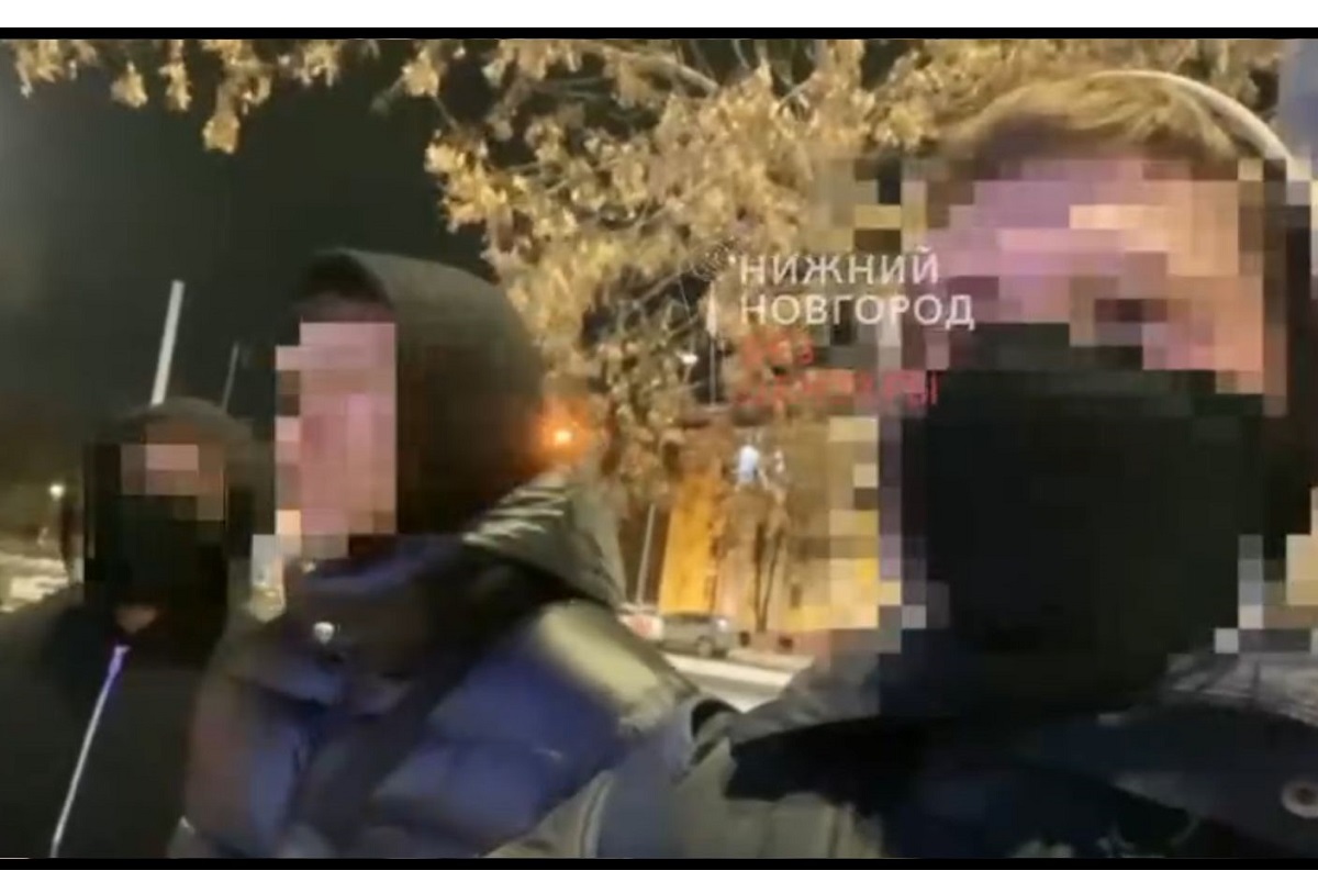 Избившие бездомного у ТЦ «Небо» подростки объяснили свой поступок