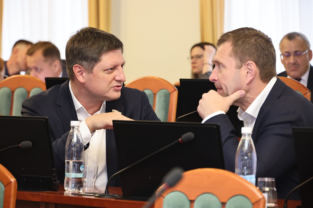 В Нижегородской области обсудили готовность дорожных служб к зиме