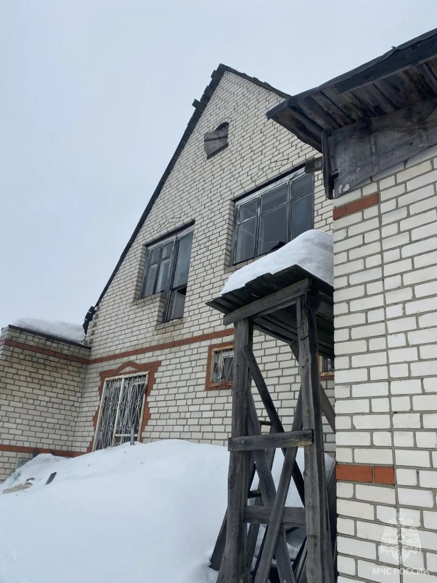 На Бору при пожаре в частном доме погиб мужчина