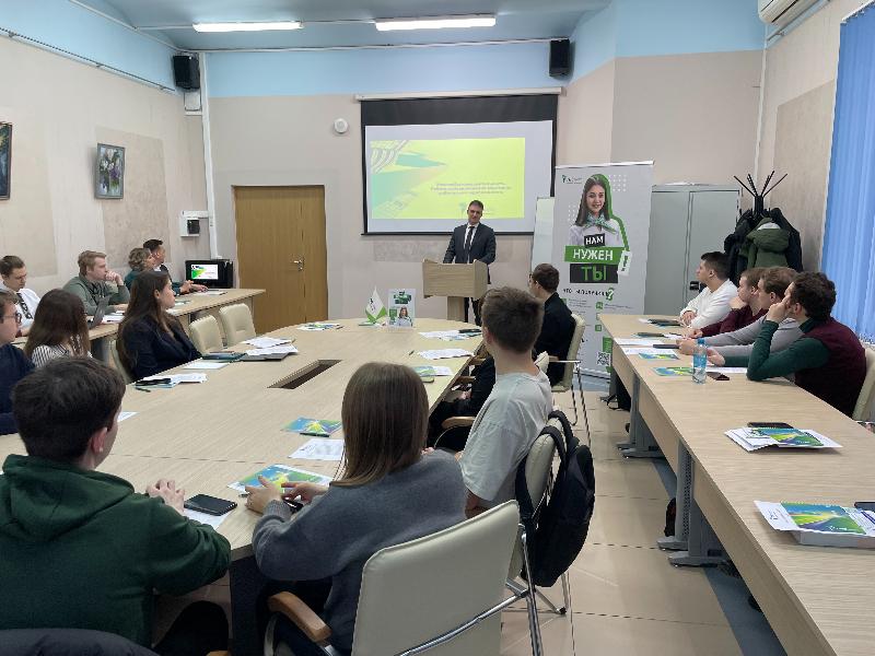 Как взыскать миллион: энергетики поделились опытом со студентами-юристами  