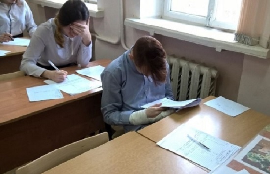 Не преодолевших порог ОГЭ нижегородских школьников не переведут в 10 класс