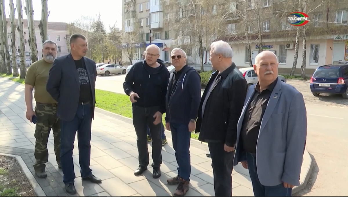 Нижегородские депутаты проверили восстановление подшефного Харцызска