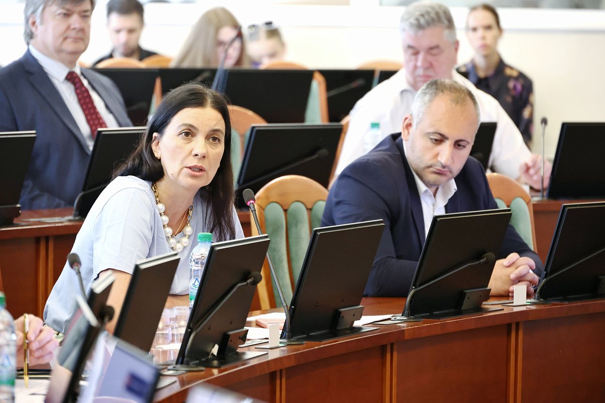 Капремонт 902 домов в регионе обсудили депутаты Заксобрания
