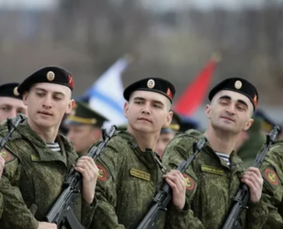 «Хотим в морпехи»: нижегородские новобранцы прибыли на Северный флот