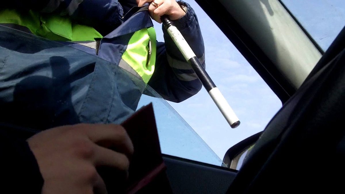 В Нижнем Новгороде иностранец попытался откупиться от медосвидетельствования