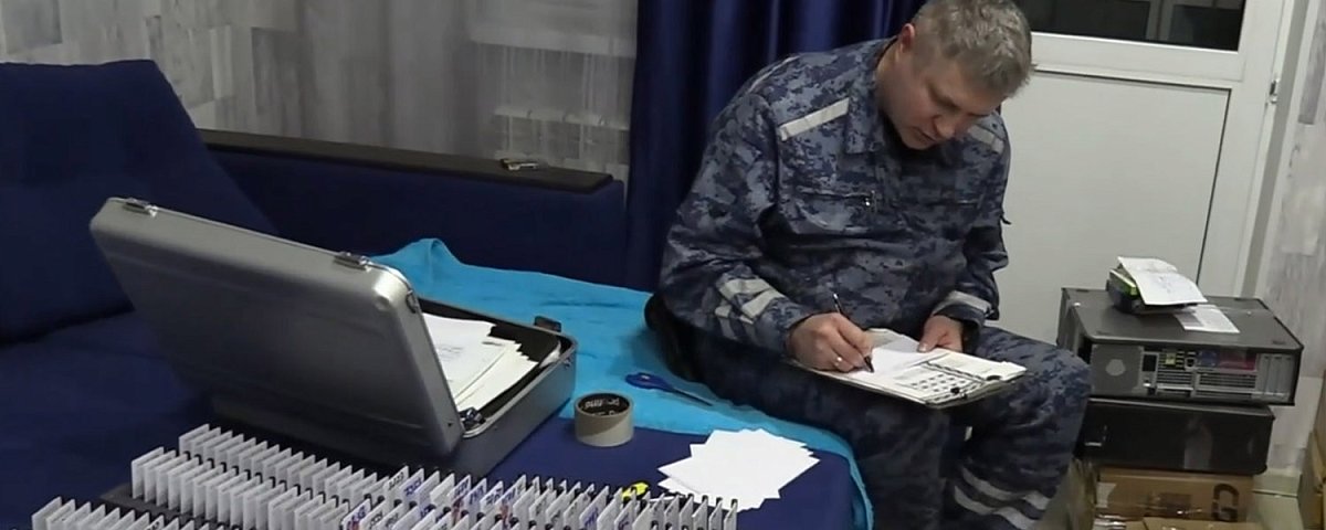 Центр по подмене иностранных номеров на российские накрыли в Нижнем Новгороде