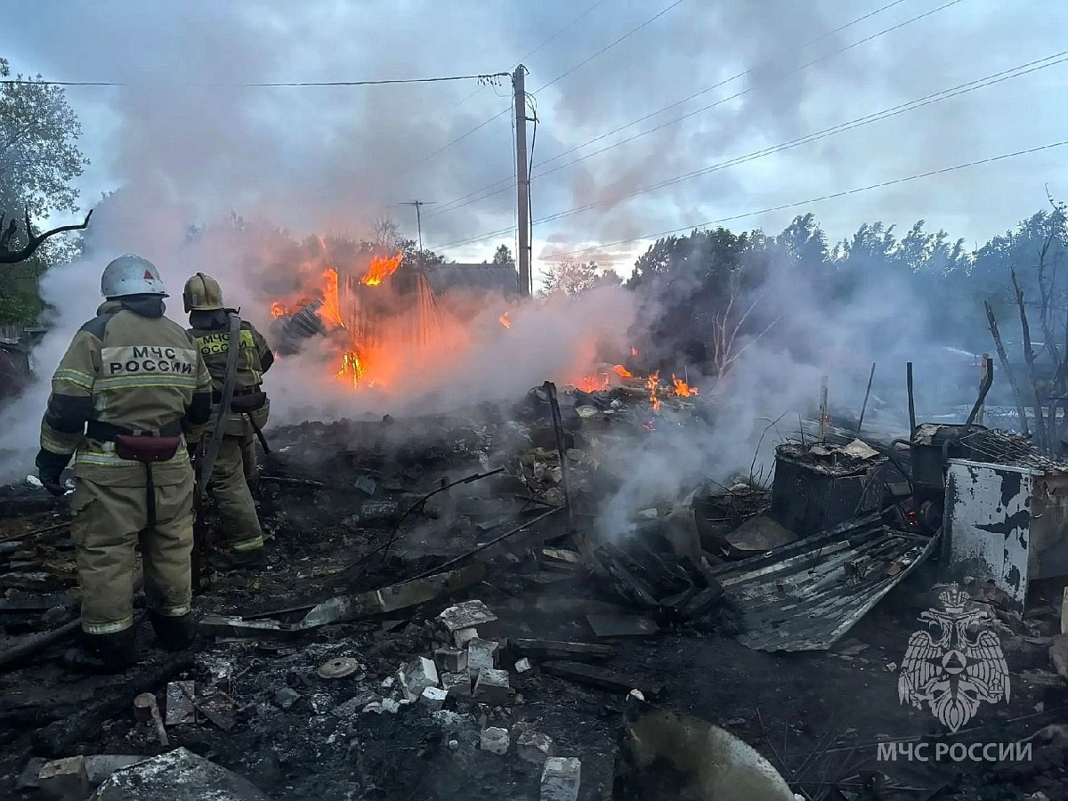 Две женщины стали жертвами пожара в садовом товариществе