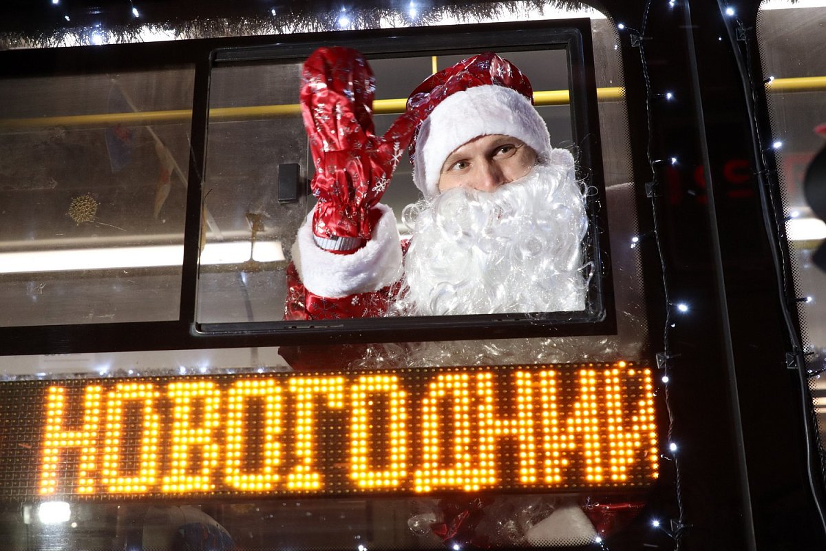 Новогодние трамваи вернулись на маршруты Нижнего Новгорода