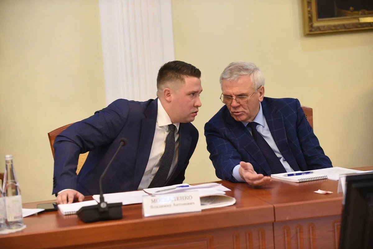 Внедрение новых мер поддержки студенческих семей обсудили на первом окружном Форуме в Саранске