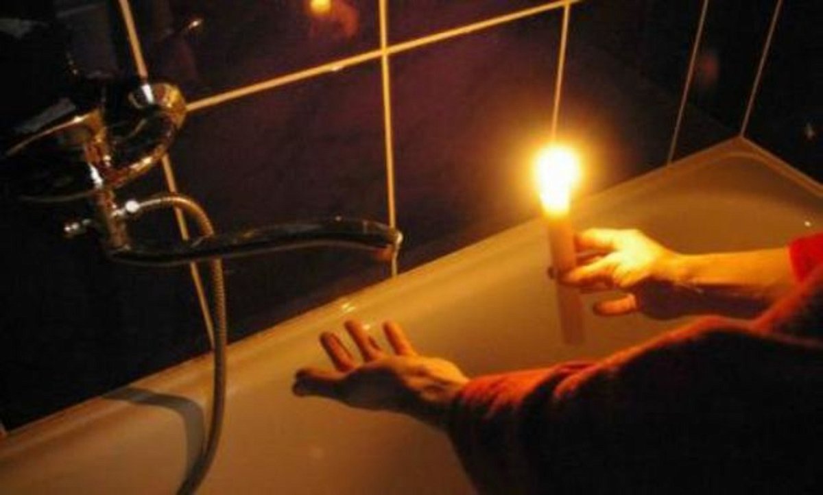 В Нижнем Новгороде 12 ноября временно отключат свет и горячую воду в 11 домах
