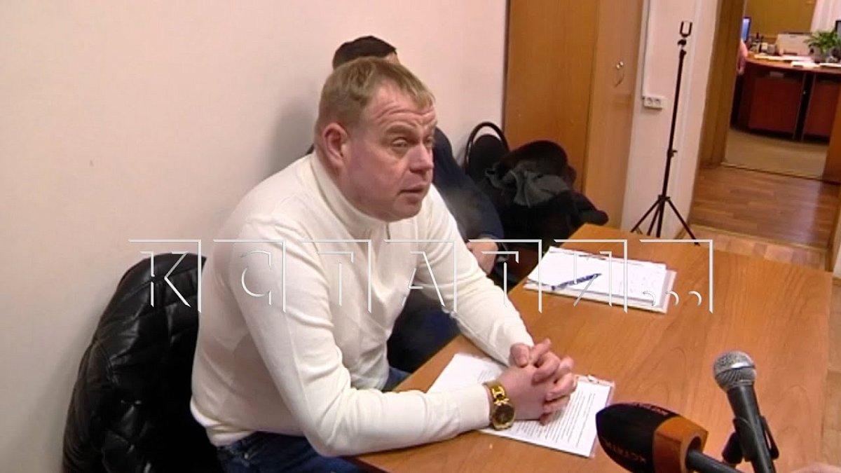 В Лысковском районе перед судом предстал инспектор ГИБДД по делу о взятках