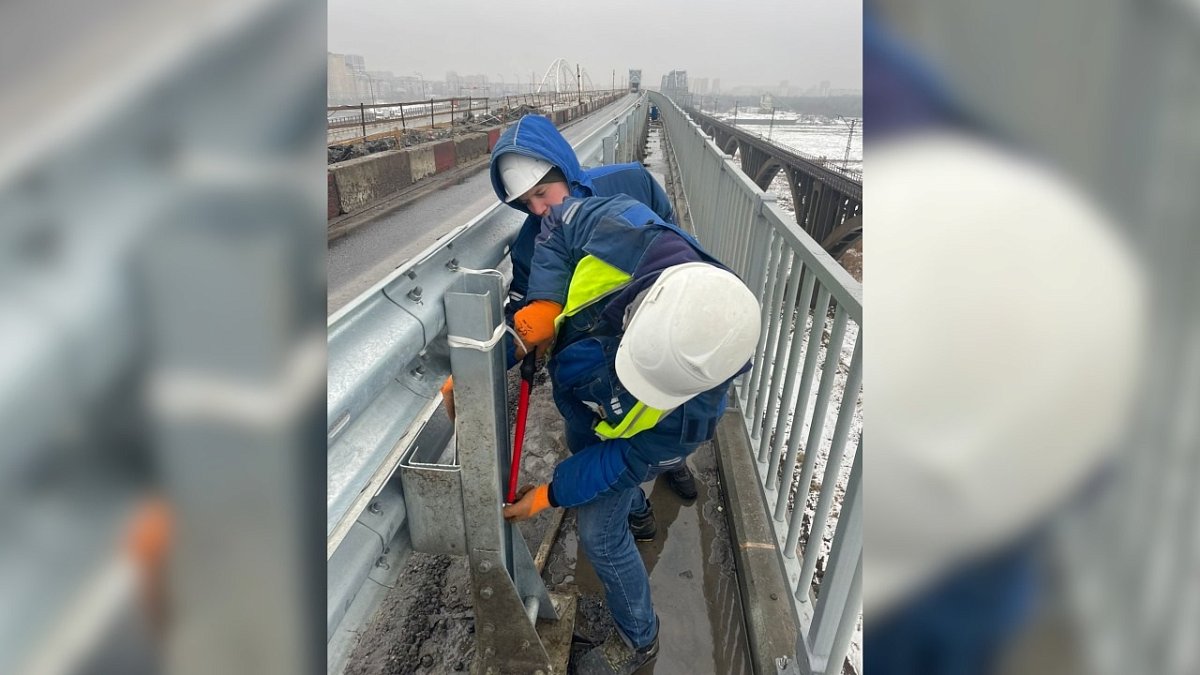 Ремонт старого Борского моста завершен почти наполовину