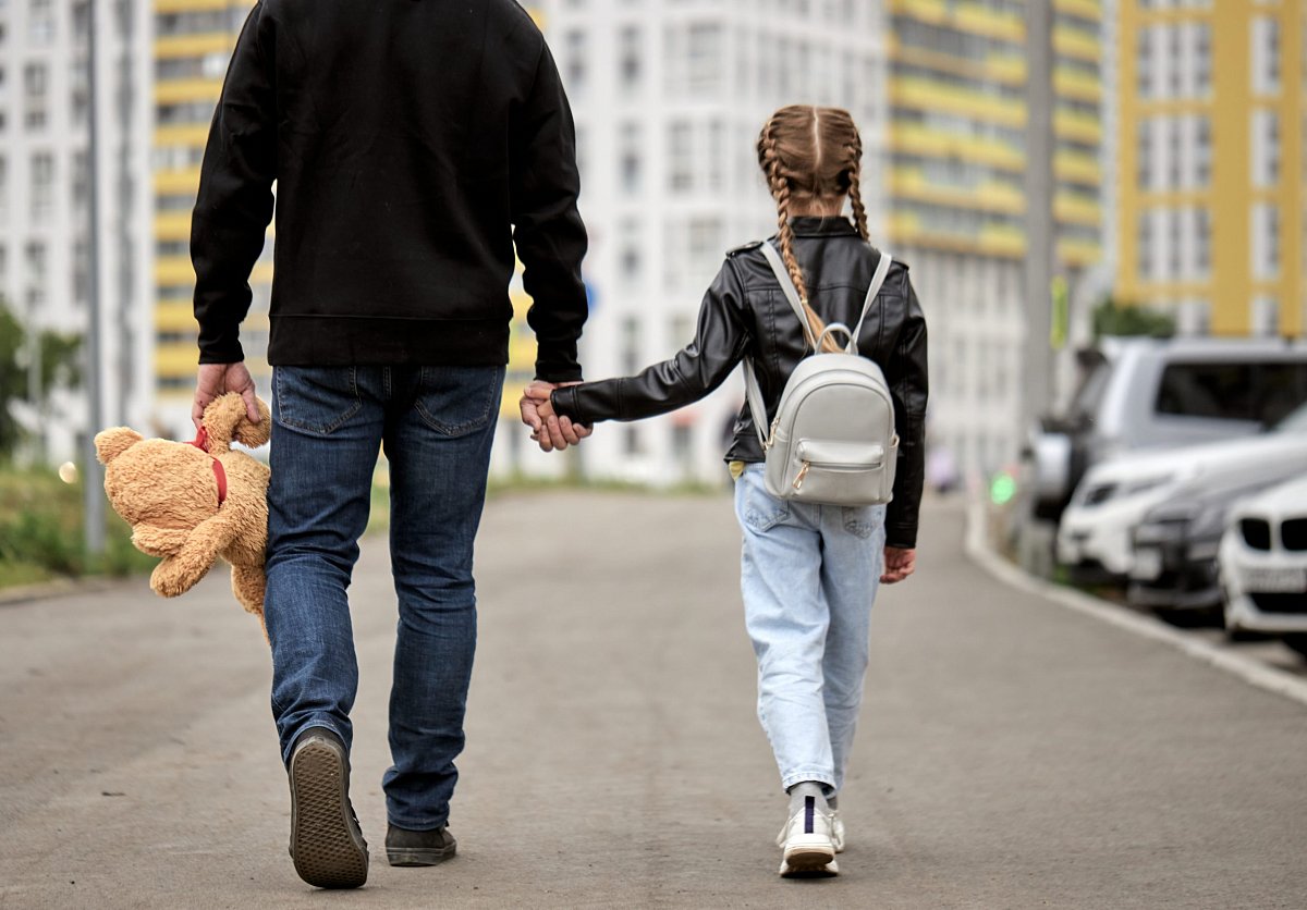 ЧП в Сухобезводном: мужчина пытался похитить 11-летнюю девочку