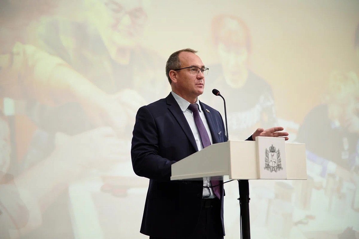 Евгений Чинцов призвал к координации работы по поддержке участников СВО