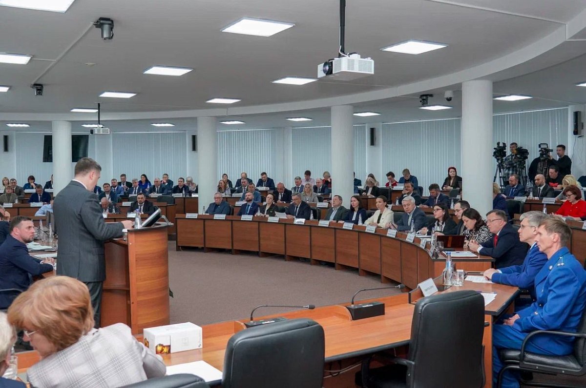 Исполнение 4-х нацпроектов в Нижнем Новгороде депутаты оценили на «отлично»