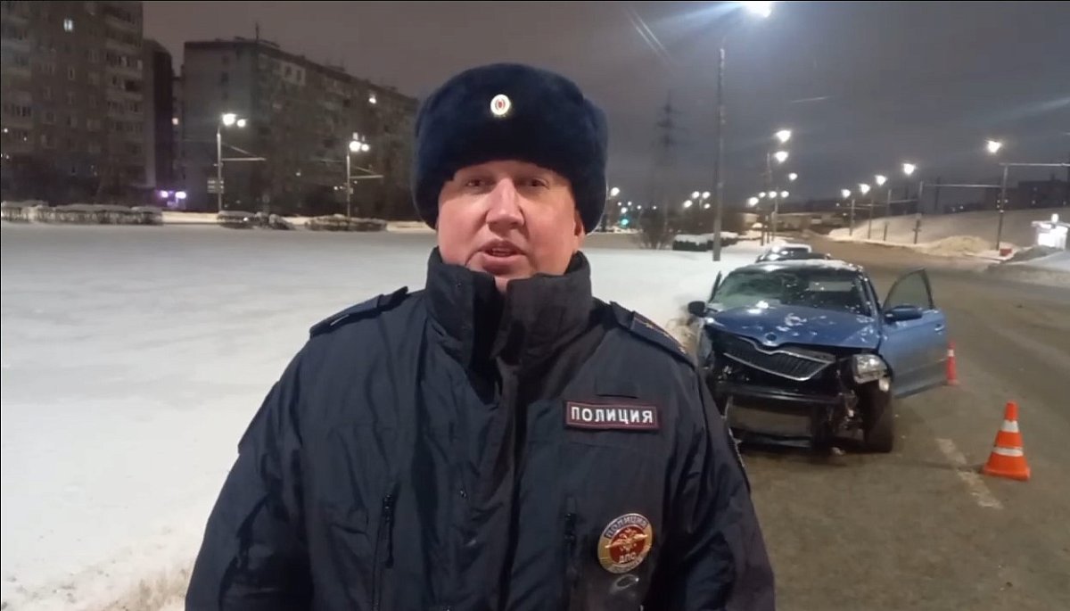 Водитель иномарки погиб в ДТП из-за выезда на красный в Нижнем Новгороде